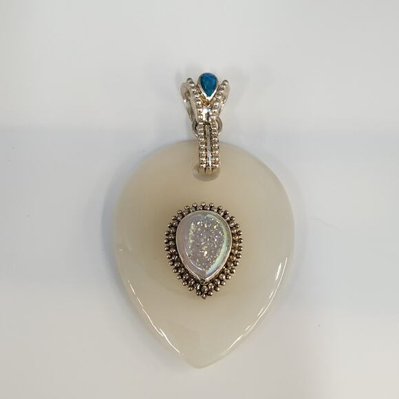 Handcrafted 925 Silver Pendant Featuring White Agate Druzy Crystal & Blue Topaz - Picture 2 of 8